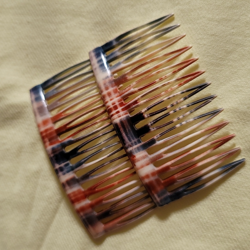 Vintage Hair Combs